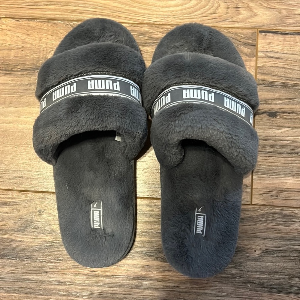 Grey Puma Slides